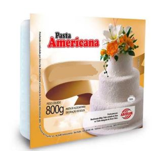 Pasta Americana Morango Arcolor 800gr